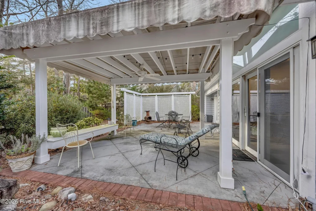 95a8bef151dbe646b2a75183968d1f6b uncropped scaled within 1536 1152