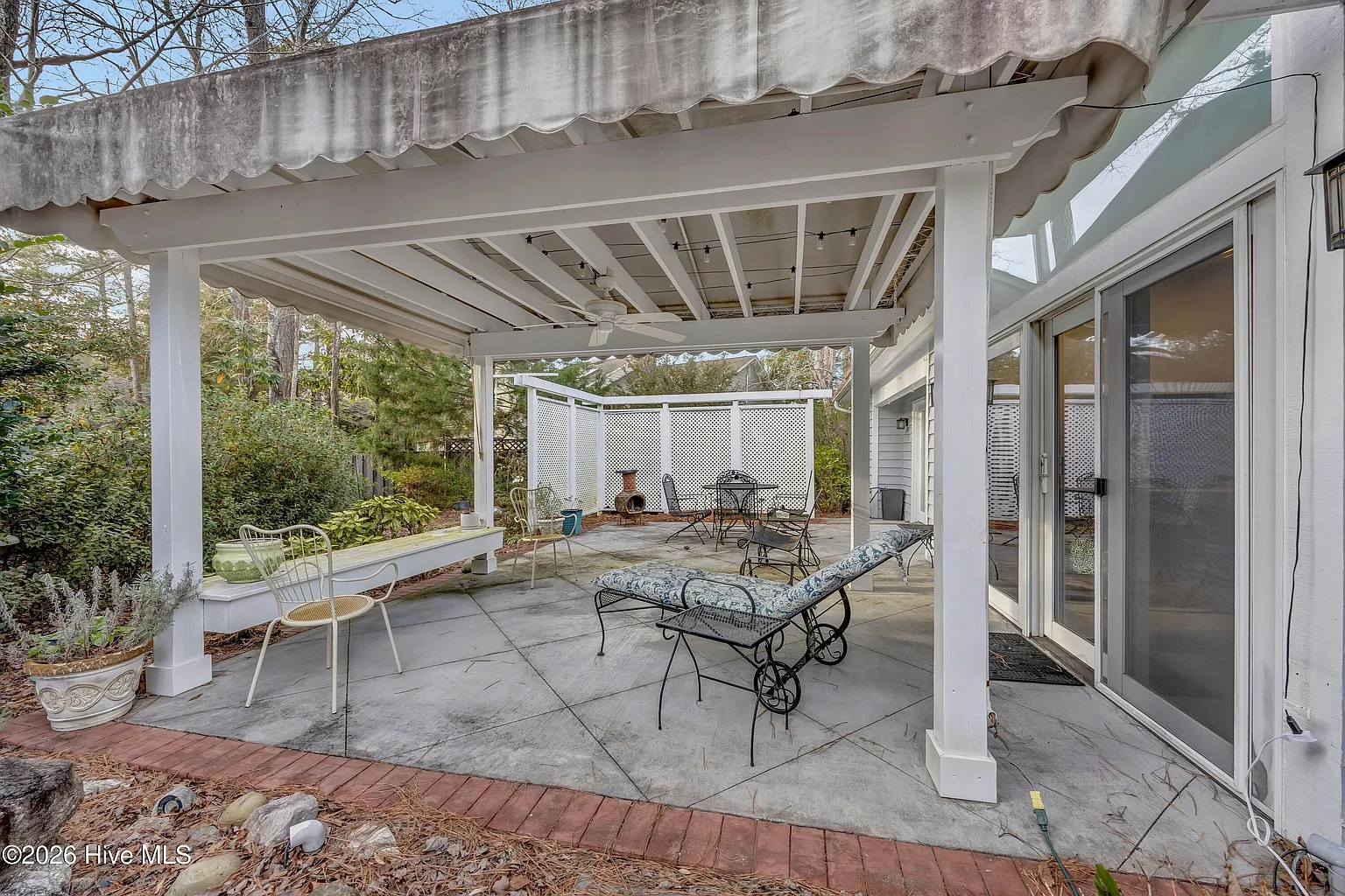 95a8bef151dbe646b2a75183968d1f6b uncropped scaled within 1536 1152