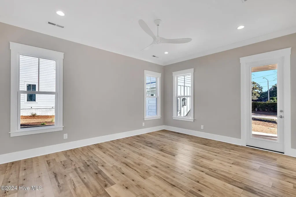 6ef4781c39a18c0cc909e3157cab5946 uncropped scaled within 1344 1008